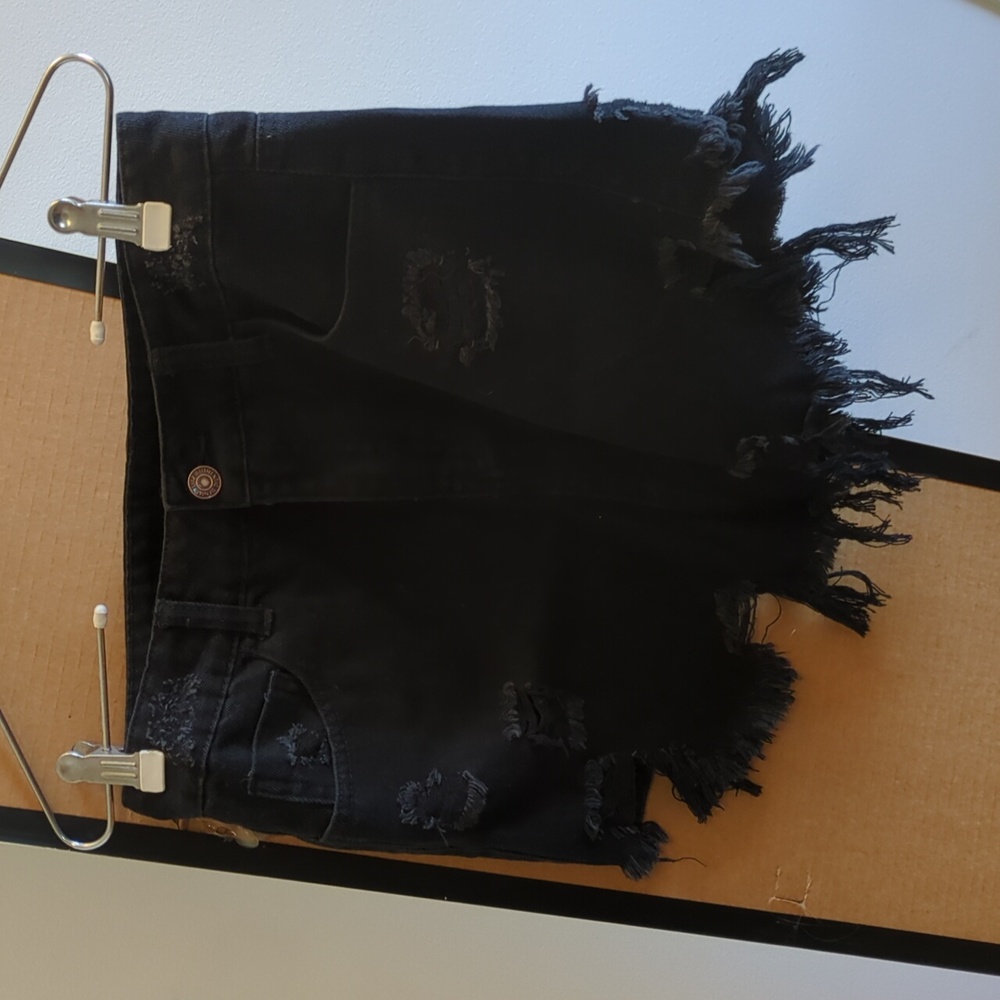 Litz Distressed Black Skirt NWOT